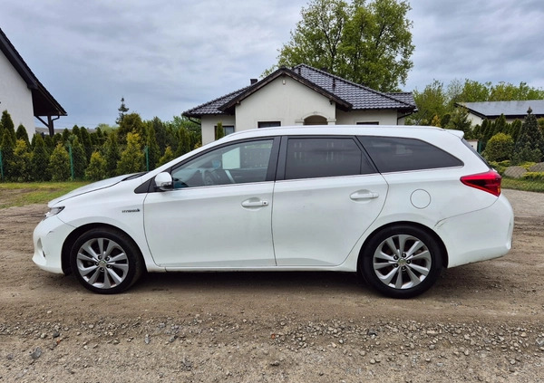 Toyota Auris cena 24900 przebieg: 279811, rok produkcji 2013 z Krotoszyn małe 154
